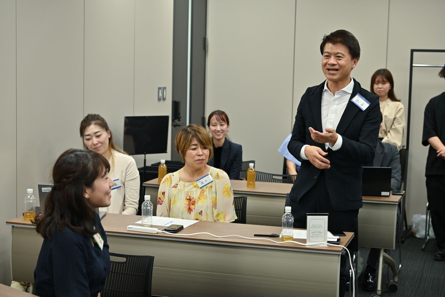 大学生が考える、高校生におすすめしたい金融教育 -カギになるのはVisaデビット？-